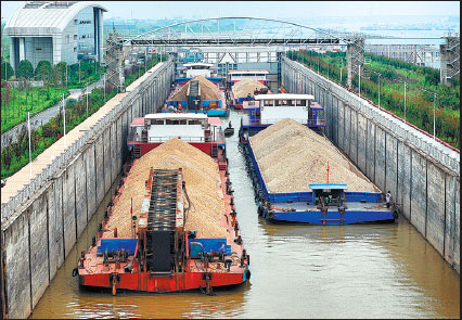 Projects to improve traffic on Yangtze